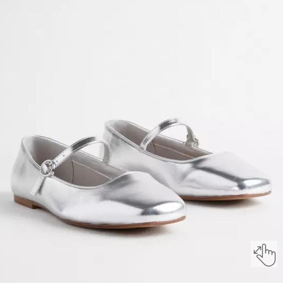 Square Toe Mary Jane Flat (WW) - Picture 1 of 4